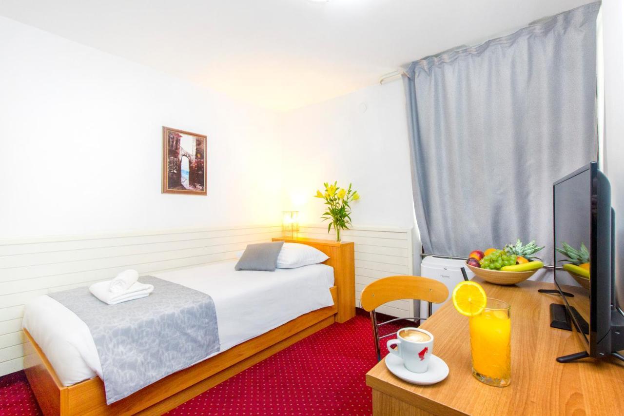 Hotel Jadran Šibenik Eksteriør billede