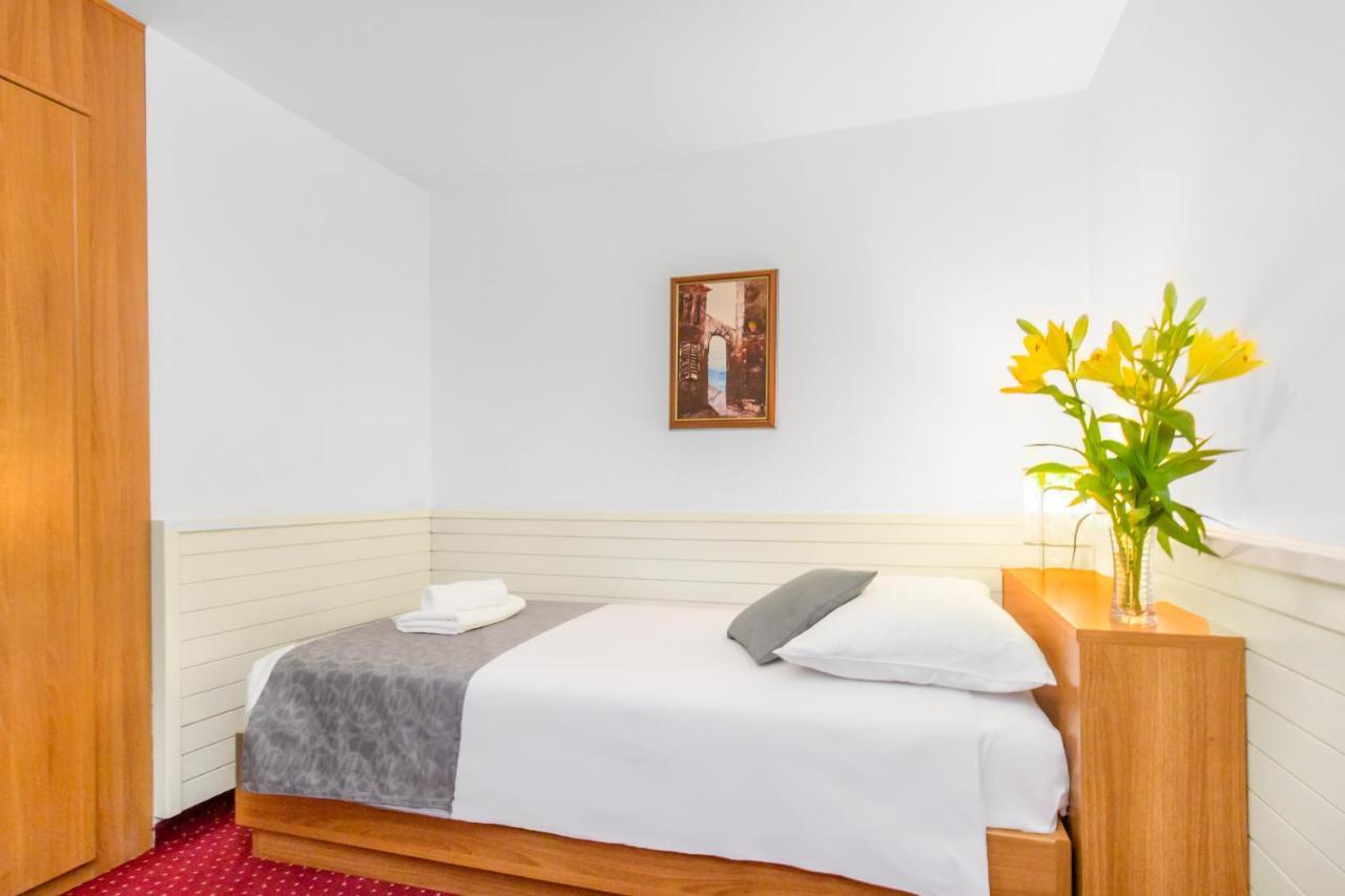 Hotel Jadran Šibenik Eksteriør billede